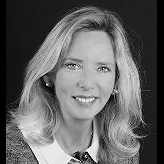 Julie Waldberg - French tax lawyer, Office tax lawyer in Paris, France